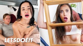 Hot nights at Horny Hostel - Μικρό στήθος επιλογή με παθιασμένο σκηνές